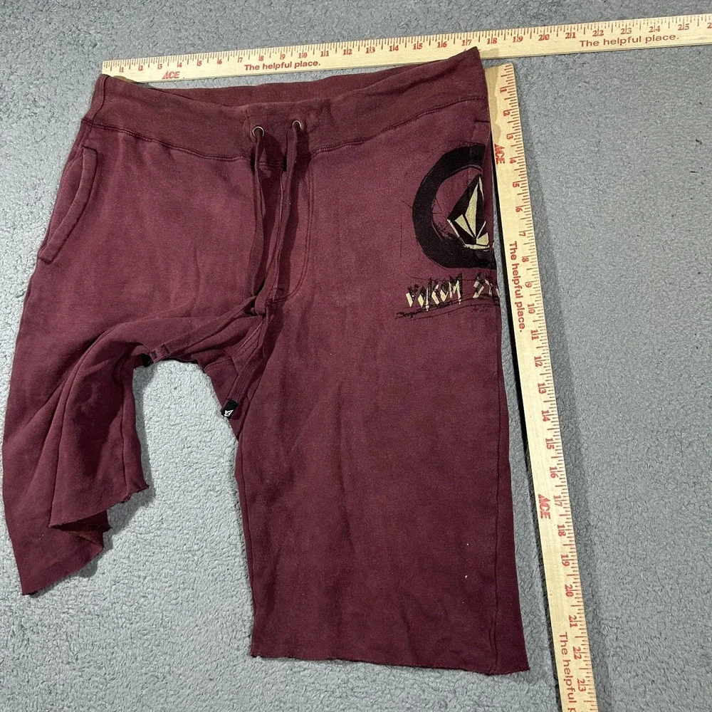 Volcom wear see details